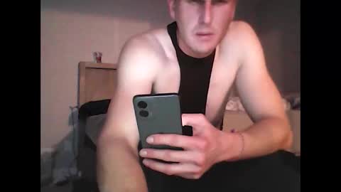 Snapshot of bennyc04041987 chatting on December 2024 10:01:02 AM BennyC online show from December 2024 10:01:02 AM