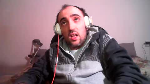 Snapshot of bentish chatting on December 2024 04:39:01 PM bentish online show from December 2024 04:39:01 PM