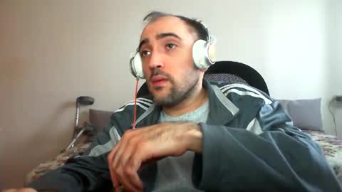 Snapshot of bentish chatting on December 2024 08:17:02 AM bentish online show from December 2024 08:17:02 AM