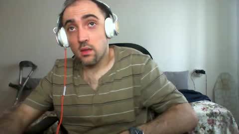 Snapshot of bentish chatting on December 2024 11:22:02 AM bentish online show from December 2024 11:22:02 AM