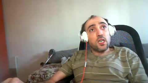 Snapshot of bentish chatting on December 2024 12:52:02 PM bentish online show from December 2024 12:52:02 PM