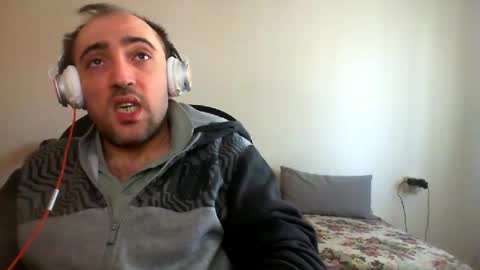 Snapshot of bentish chatting on January 2025 08:26:02 AM bentish online show from January 2025 08:26:02 AM