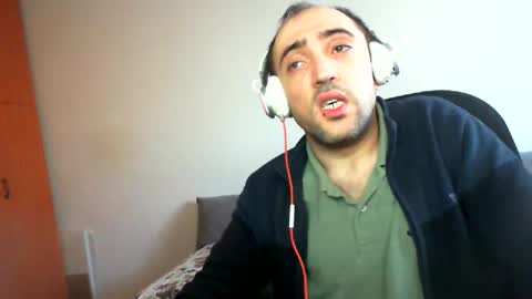 Snapshot of bentish chatting on January 2025 06:39:01 AM bentish online show from January 2025 06:39:01 AM