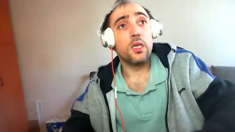 Snapshot of bentish chatting on January 2025 10:40:02 AM bentish online show from January 2025 10:40:02 AM