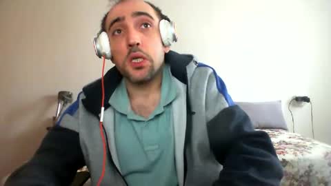 Snapshot of bentish chatting on January 2025 10:02:01 AM bentish online show from January 2025 10:02:01 AM