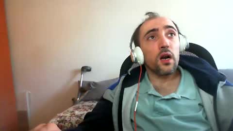 Snapshot of bentish chatting on January 2025 10:02:01 AM bentish online show from January 2025 10:02:01 AM