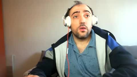 Snapshot of bentish chatting on January 2025 06:24:01 AM bentish online show from January 2025 06:24:01 AM