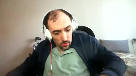 Snapshot of bentish chatting on January 2025 08:11:02 AM bentish online show from January 2025 08:11:02 AM