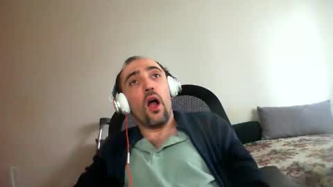 Snapshot of bentish chatting on January 2025 11:13:02 AM bentish online show from January 2025 11:13:02 AM