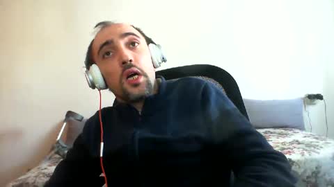 Snapshot of bentish chatting on February 2025 11:32:01 AM bentish online show from February 2025 11:32:01 AM