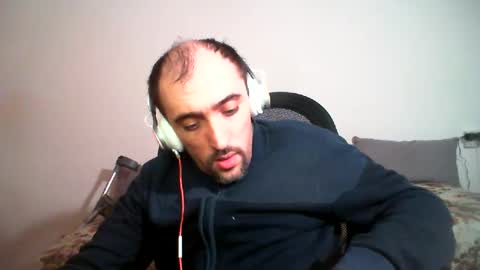 Snapshot of bentish chatting on February 2025 06:19:01 PM bentish online show from February 2025 06:19:01 PM