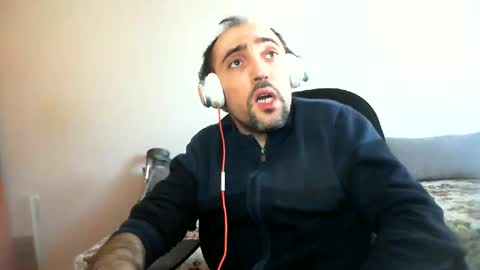 Snapshot of bentish chatting on February 2025 09:51:02 AM bentish online show from February 2025 09:51:02 AM