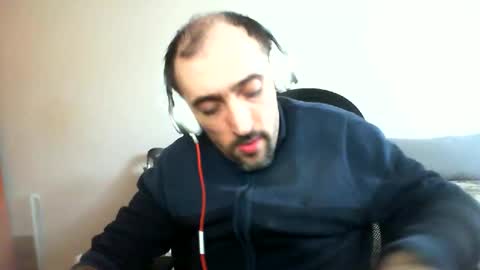 Snapshot of bentish chatting on February 2025 12:57:02 PM bentish online show from February 2025 12:57:02 PM