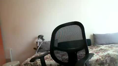 Snapshot of bentish chatting on February 2025 09:08:01 AM bentish online show from February 2025 09:08:01 AM