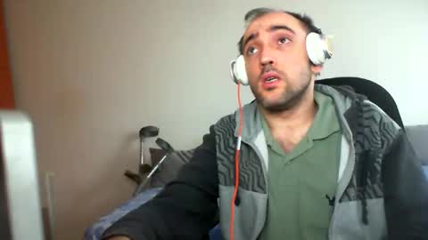 Snapshot of bentish chatting on February 2025 10:41:01 AM bentish online show from February 2025 10:41:01 AM