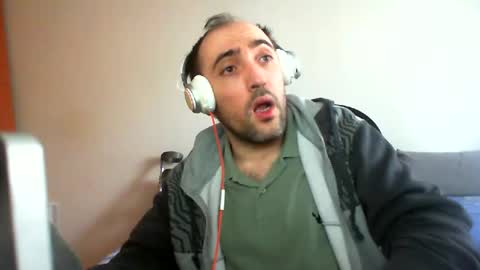 Snapshot of bentish chatting on February 2025 10:37:02 AM bentish online show from February 2025 10:37:02 AM