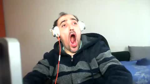 Snapshot of bentish chatting on February 2025 02:15:02 PM bentish online show from February 2025 02:15:02 PM