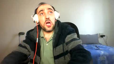 Snapshot of bentish chatting on February 2025 02:46:01 PM bentish online show from February 2025 02:46:01 PM