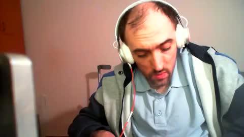 Snapshot of bentish chatting on February 2025 06:48:01 PM bentish online show from February 2025 06:48:01 PM