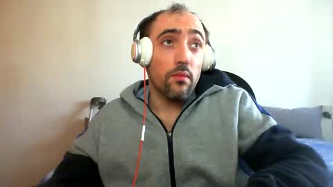 Snapshot of bentish chatting on February 2025 11:11:02 AM bentish online show from February 2025 11:11:02 AM