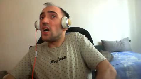 Snapshot of bentish chatting on September 2025 06:50:01 AM bentish online show from September 2025 06:50:01 AM