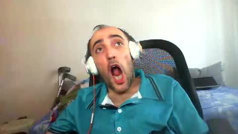 Snapshot of bentish chatting on October 2025 07:17:02 AM bentish online show from October 2025 07:17:02 AM