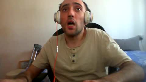 Snapshot of bentish chatting on October 2025 10:05:02 AM bentish online show from October 2025 10:05:02 AM