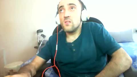 Snapshot of bentish chatting on November 2025 11:49:02 AM bentish online show from November 2025 11:49:02 AM