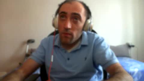 Snapshot of bentish chatting on November 2025 07:11:02 AM bentish online show from November 2025 07:11:02 AM