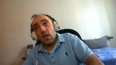 Snapshot of bentish chatting on November 2025 07:56:01 AM bentish online show from November 2025 07:56:01 AM