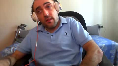 Snapshot of bentish chatting on December 2025 07:57:02 AM bentish online show from December 2025 07:57:02 AM