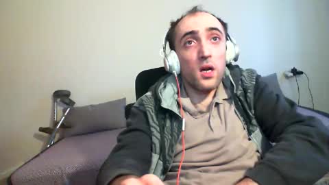 Snapshot of bentish chatting on March 2026 03:09:02 PM bentish online show from March 2026 03:09:02 PM