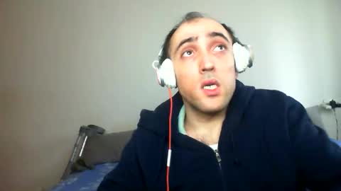 Snapshot of bentish chatting on March 2026 02:22:01 PM bentish online show from March 2026 02:22:01 PM