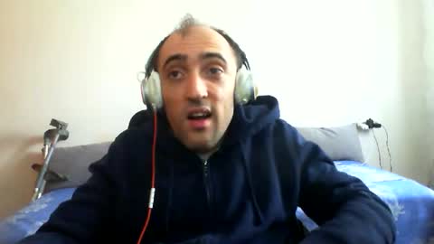 Snapshot of bentish chatting on March 2026 07:30:02 AM bentish online show from March 2026 07:30:02 AM