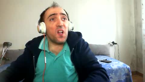 Snapshot of bentish chatting on April 2026 07:24:02 AM bentish online show from April 2026 07:24:02 AM