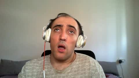 Snapshot of bentish chatting on June 2026 02:19:01 PM bentish online show from June 2026 02:19:01 PM