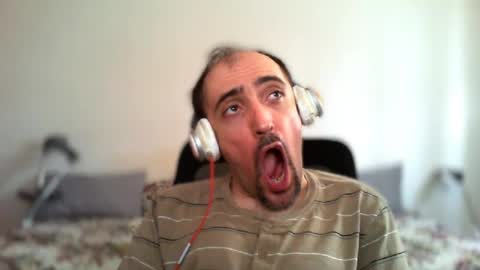 Snapshot of bentish chatting on July 2026 06:55:01 AM bentish online show from July 2026 06:55:01 AM