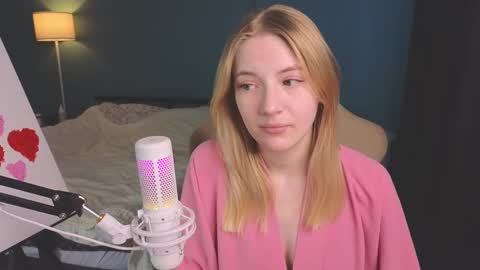 Snapshot of benty_bunny chatting on February 2025 11:10:02 AM Alice online show from February 2025 11:10:02 AM