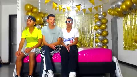 benz boys online show from January 2025 12:06:02 PM