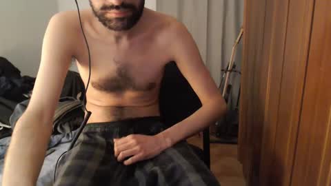 Snapshot of berceuse111 chatting on April 2026 12:07:02 PM berceuse111 online show from April 2026 12:07:02 PM