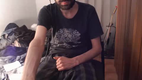 Snapshot of berceuse111 chatting on April 2026 11:59:02 AM berceuse111 online show from April 2026 11:59:02 AM