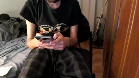 berceuse111 online show from May 2026 11:37:02 AM