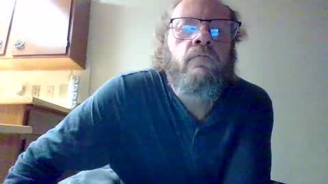 Snapshot of bergeeric1970 chatting on March 2026 02:01:02 AM bergeeric1970 online show from March 2026 02:01:02 AM