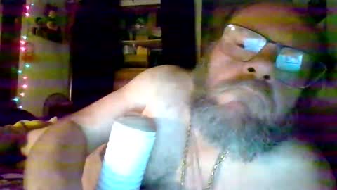 Snapshot of bergeeric1970 chatting on April 2026 04:02:02 AM bergeeric1970 online show from April 2026 04:02:02 AM