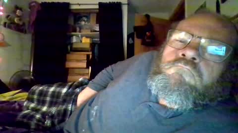 Snapshot of bergeeric1970 chatting on April 2026 05:21:02 AM bergeeric1970 online show from April 2026 05:21:02 AM