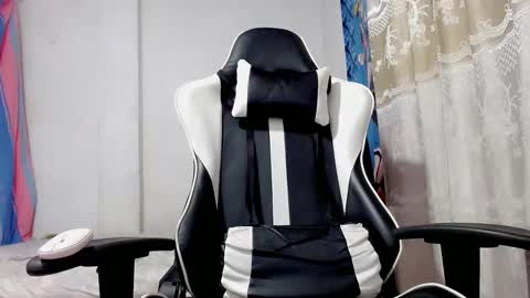 Snapshot of bergon30 chatting on March 2025 12:52:02 PM Bergon77 online show from March 2025 12:52:02 PM