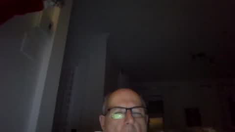 Snapshot of bernard1102 chatting on January 2025 03:00:02 AM bernard1102 online show from January 2025 03:00:02 AM