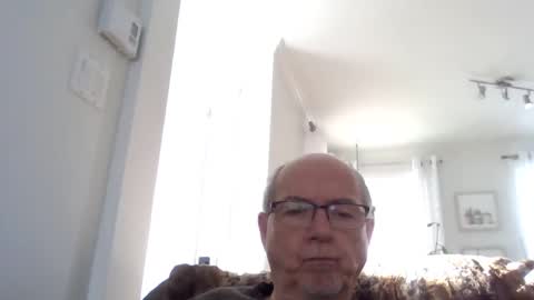 Snapshot of bernard1102 chatting on February 2025 04:14:01 PM bernard1102 online show from February 2025 04:14:01 PM