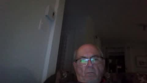 Snapshot of bernard1102 chatting on September 2025 11:49:01 PM bernard1102 online show from September 2025 11:49:01 PM