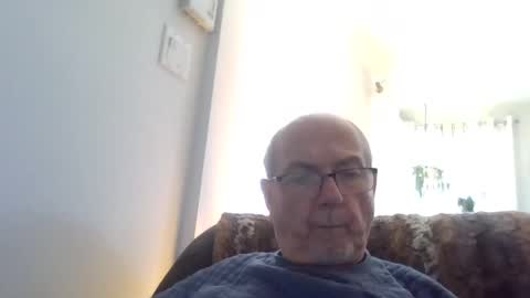 Snapshot of bernard1102 chatting on September 2025 03:57:01 PM bernard1102 online show from September 2025 03:57:01 PM